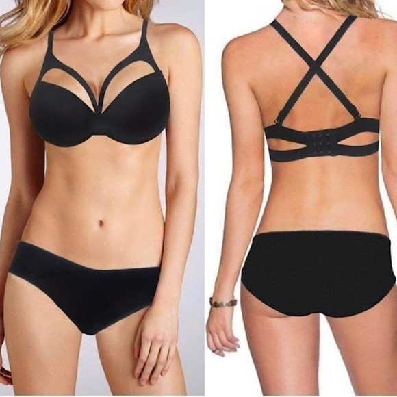 Padded C-cup Sexy Lift-up bra & pantie set - Picture 1 of 3